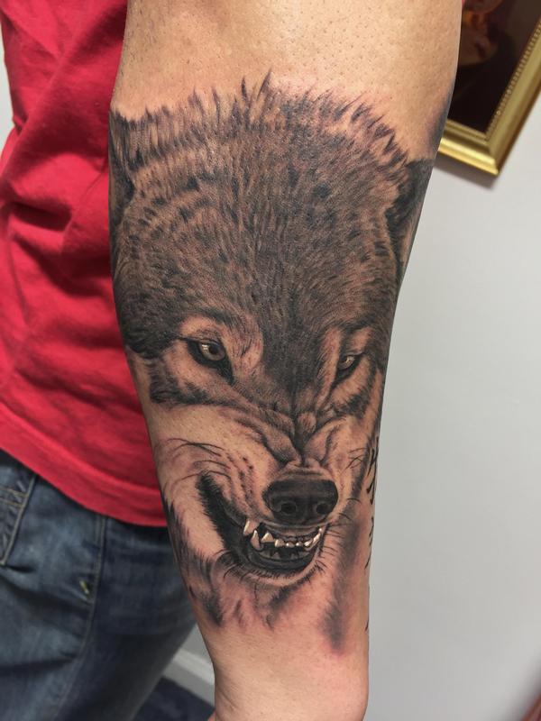 Snarling Wolf Tattoo by Bob Tyrrell : Tattoos