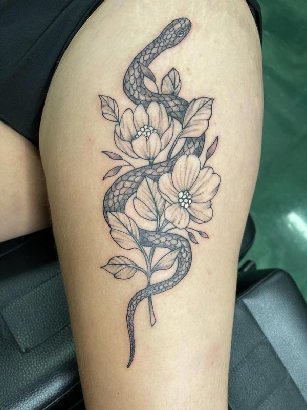 feminine snake tattoo
