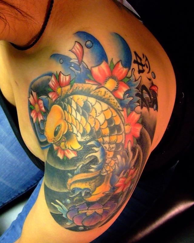 Steve Phipps : Tattoos : Nature Animal Koi Fish : Asian Shoulder