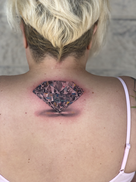 diamond tattoo on neck