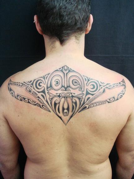 Maori tribal style tattoo pattern fit for a neck, back, chest. With example  on body. For tattoo studio catalog. 10450337 Vector Art at Vecteezy