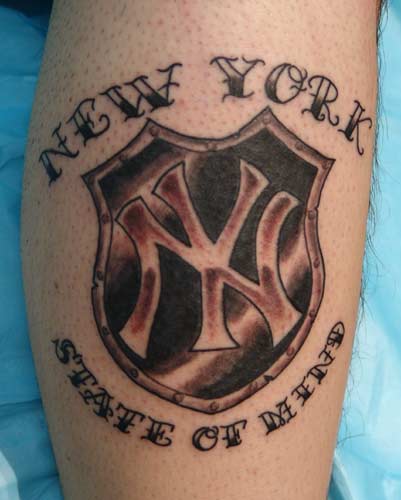 PHOTOS Giants Fan Gets Free Ink at Tattoo Lous  Smithtown NY Patch