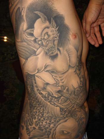 Brust Tattoo Demon and Angel | Angel demon tattoo, Demon tattoo, Angel devil  tattoo