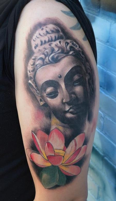 InStyle Tattoo Studio - #buddha #instyletattoostudio #kochitattoo  #instatattoo #malluwood #mallutattoo | Facebook