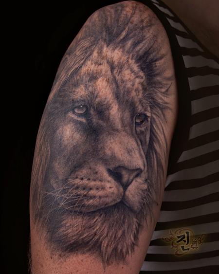Lion Tattoo - FAKE TATTOOS – Fake Tattoos