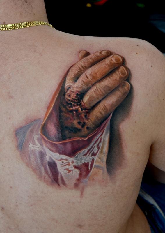 Hand of PAdre Pio by Michele Pitacco: TattooNOW