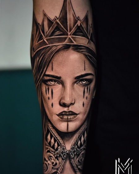 wow #girl with the crown #girl be tattooed with micro tat… | Flickr