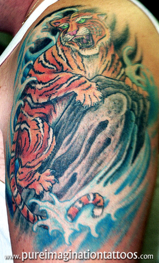 Tribal Tiger Tattoo Design On Shoulder
