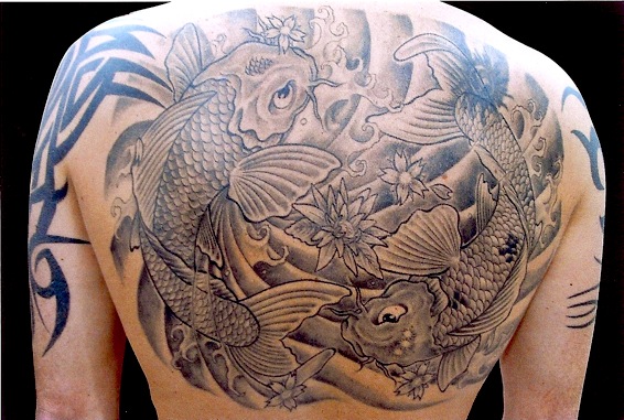 Tattoo uploaded by Inchiostro Tattoo Studio di Benjamin Tavassi  Koi fish  Japanese tattoo black and gray  Tattoodo