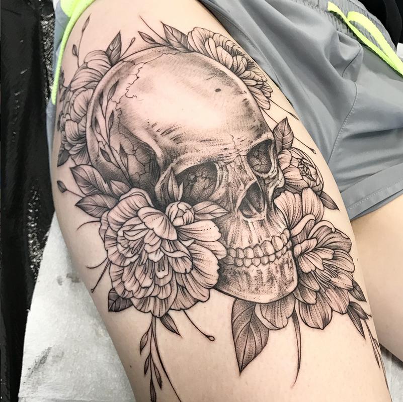 Daddy Jacks Body Art Studio  Tattoos  Feminine  Skull with Roses