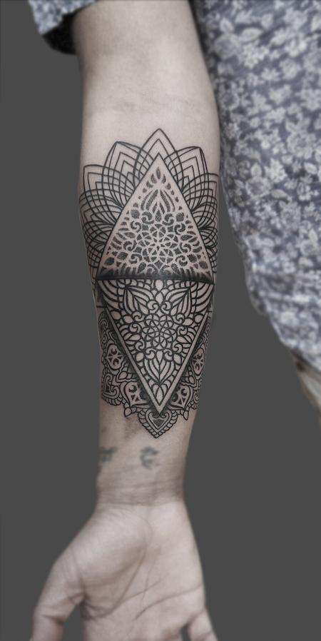 Dotwork Tattoo Mandala - Best Tattoo Ideas Gallery