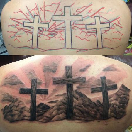 40+ Inspiring Cross Tattoo Designs - The XO Factor | Cross tattoo on wrist, Cross  tattoo for men, Cross tattoos for women