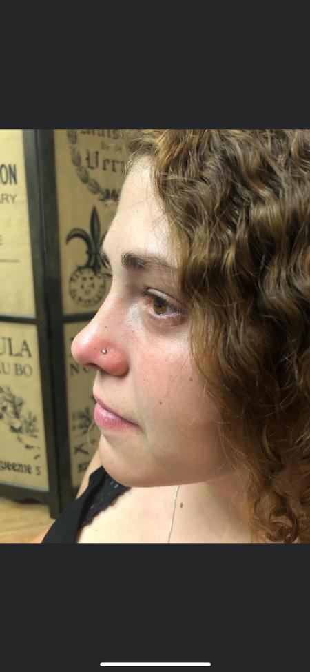 Jen Ayers (WOODLANDS TX) - Nostril