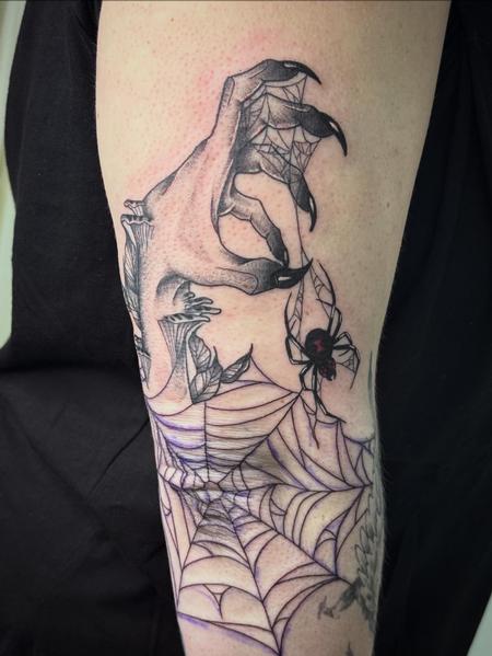 Selena Rogers (PORTLAND) - Hand