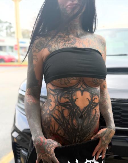 Dark ornamental blastover