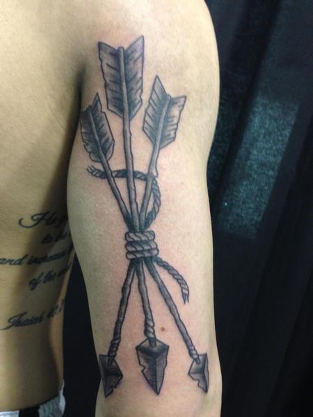 Arrows by Dylan Talbert RIP: TattooNOW