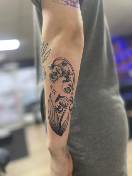tattoos/ - Skull flower - 147204