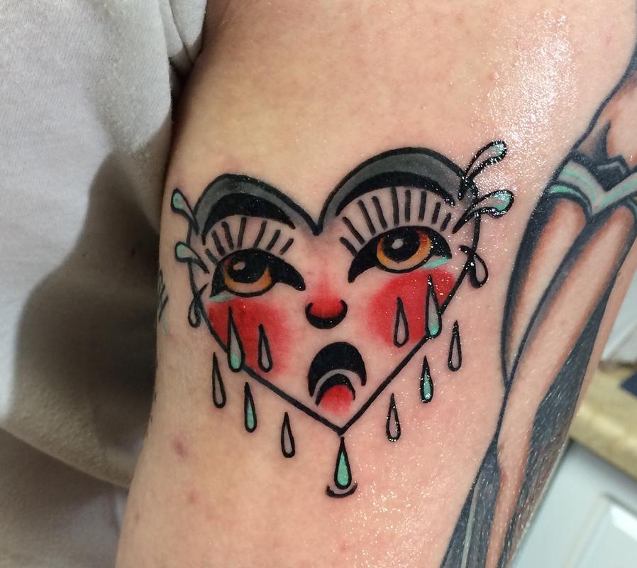 Traditional color sad heart tattoo, Mike Riedl Art Junkies Tattoo by