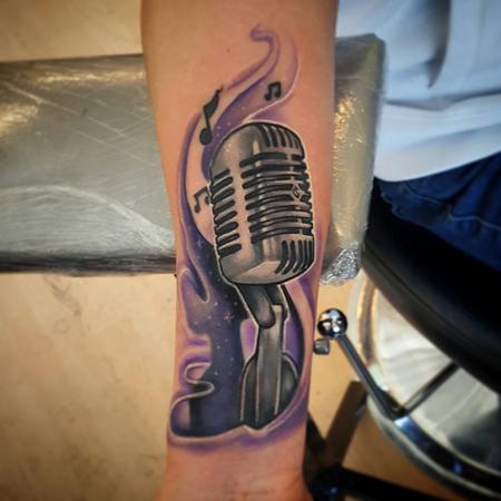 tattoo #dreamtattoo #Tattoodo #microphone #record #music #musical  #musictattoo #ink #color | Music tattoo designs, Music tattoo sleeves,  Tattoos for guys