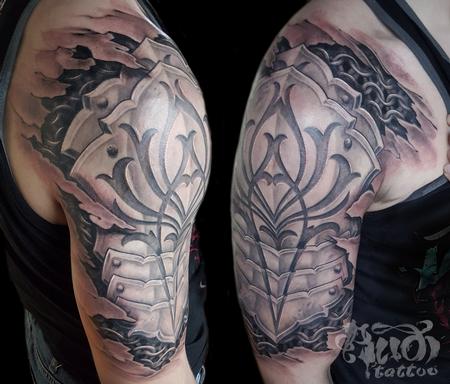 Cover tattoo Tattoo YoTats 0935913016  Shoulder armor tattoo Armor sleeve  tattoo Armor tattoo