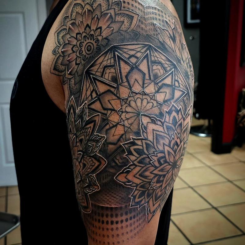 My own abstract design and alchemical cube fix, inked by Nick at Eagle  River Tattoo in Alaska. (Day after). : r/tattoos