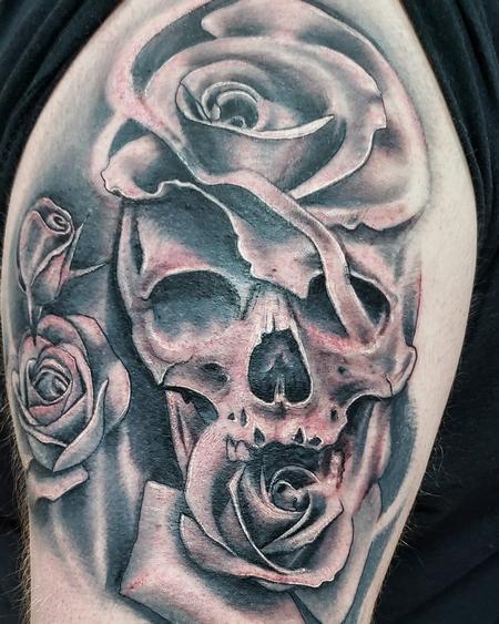 tattoos/ - Skull and Roses - 142462
