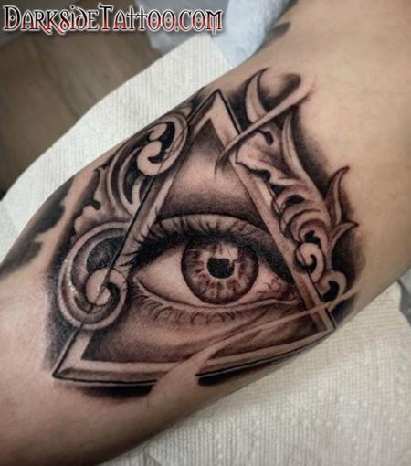 Crying Eye Temporary Tattoo by Tukoi - Set of 3 – Tatteco