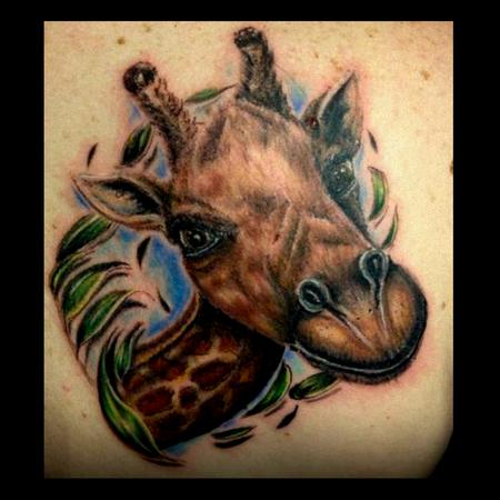 Giraffe by Dayton Smith: TattooNOW