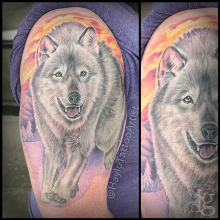 Wolf Tattoos - What's their Meaning? PLUS Ideas & Photos | Wolf tattoo  sleeve, Wolf tattoos, Wolf tattoos for women
