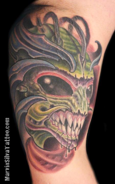 19 Alien Tattoos Ideas That Are Out Of This World! | Alien tattoo, Tattoos, Tattoo  designs men