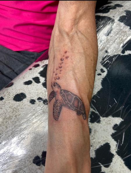 Izzy Tattoo Artist - Black n grey baby turtle