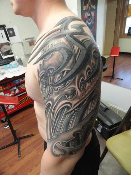 My first biomechanical tattoo with gray color. What do You think? :  r/TattooDesigns