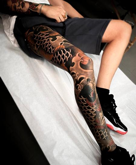 Tattoo uploaded by Maneen • #irezumi #japanese #japanesetattoo #asian  #oriental #leg #legsleeve #fullsleeve #sleeve #blackandgrey #blackwork  #blackworktattoo #thailand #sleevetattoo • Tattoodo
